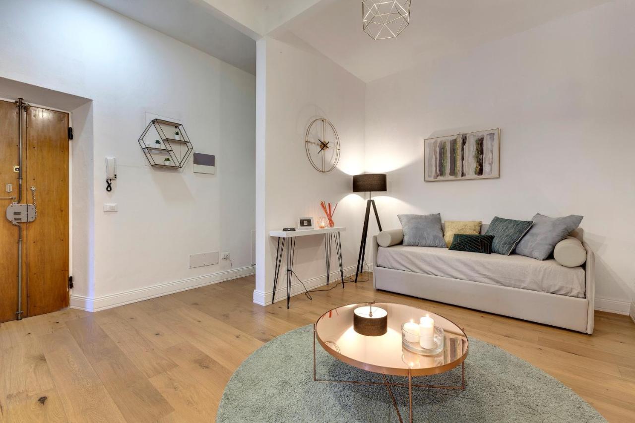 Corinne Apartment By Mamo Firenze Bagian luar foto